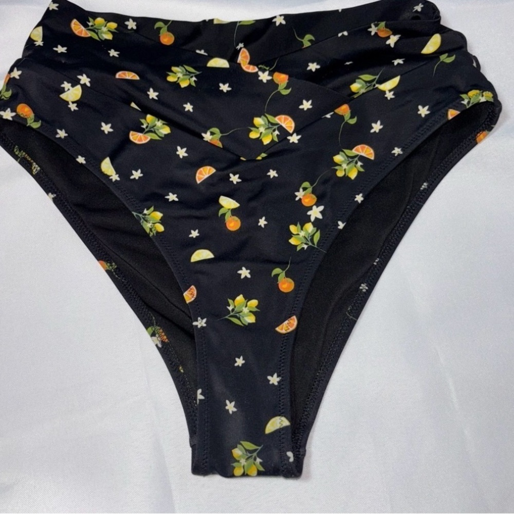 PINK Victoria’s Secret Bikini Bottoms ONLY 1 Piece Size S